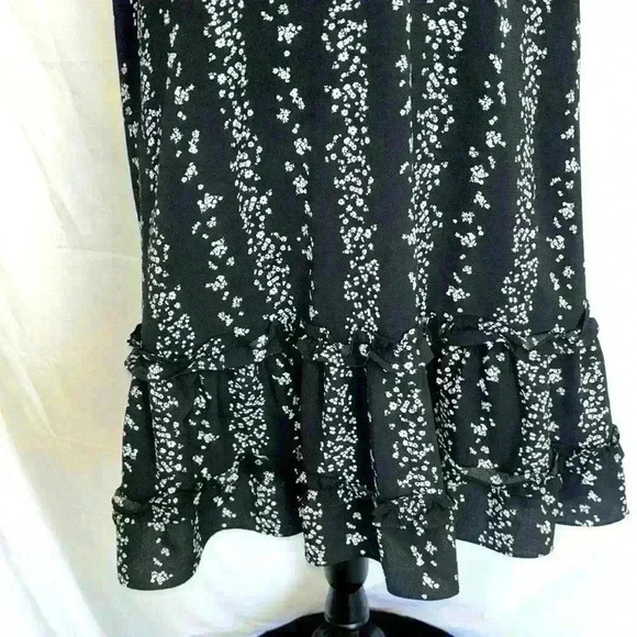 BCBG Paris Black and White Mini Dress - Picture 4 of 10